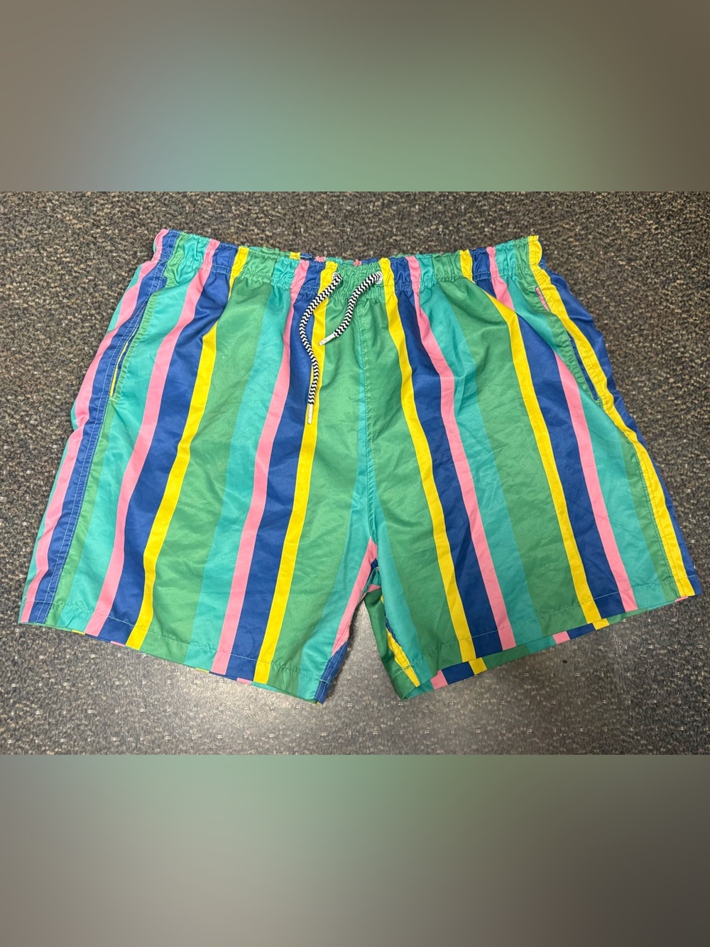 Boardies Men's XL Multicolor Vertical Stripe Swim Trunks 5” inseam Lined